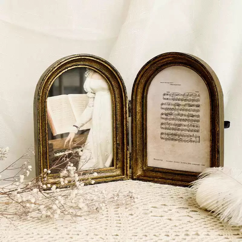 Elegant 5-Piece Classic Gallery